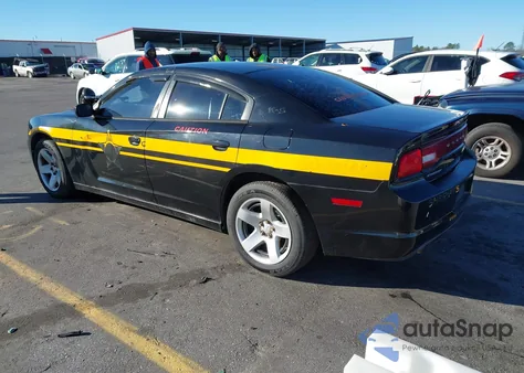 2014 Dodge Charger Police z USA, uszkodzony, nr VIN 2C3CDXAT4EH186054